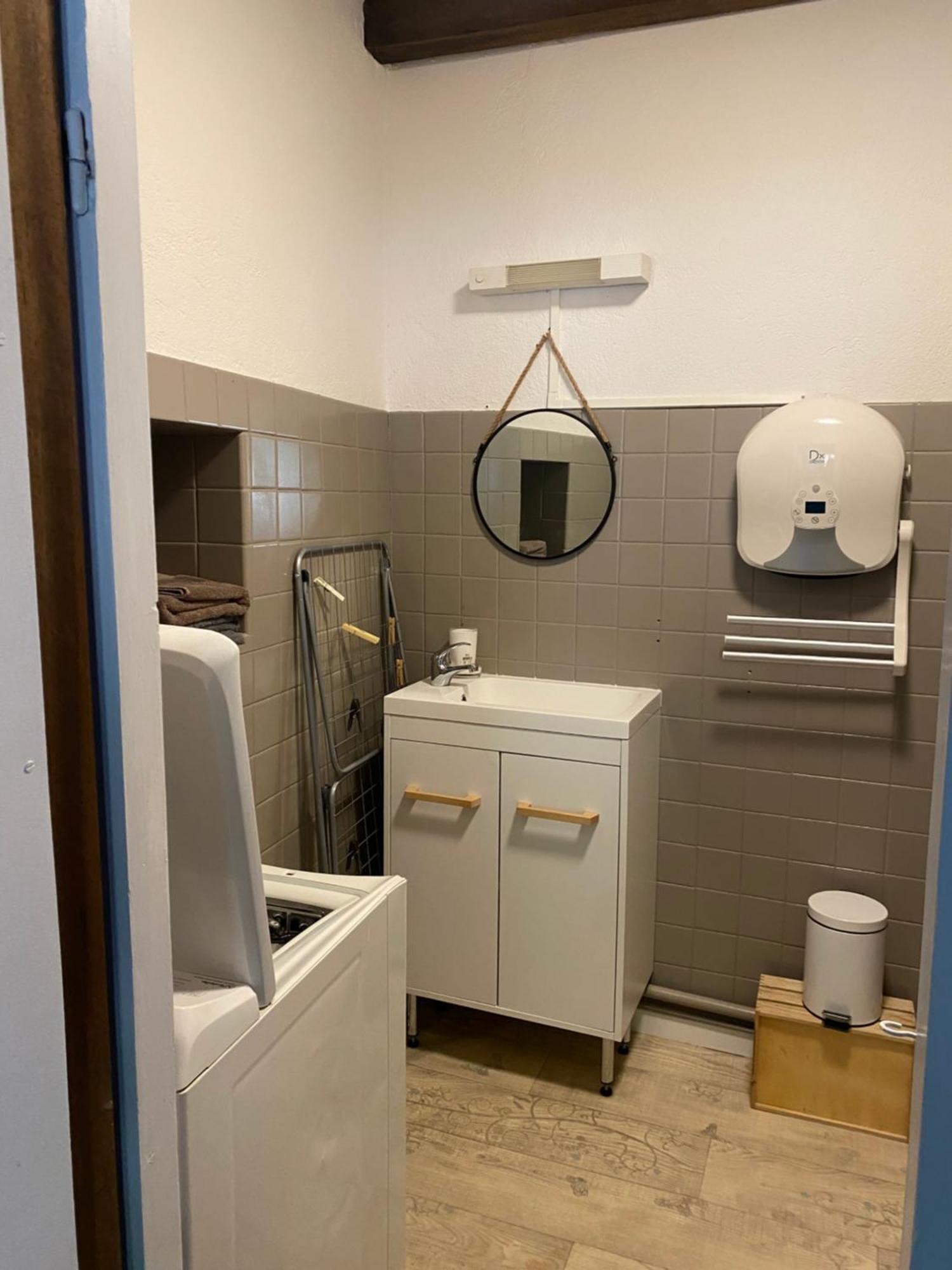 Appartement Atypique ลาร์ฌองทิแยร์ ภายนอก รูปภาพ
